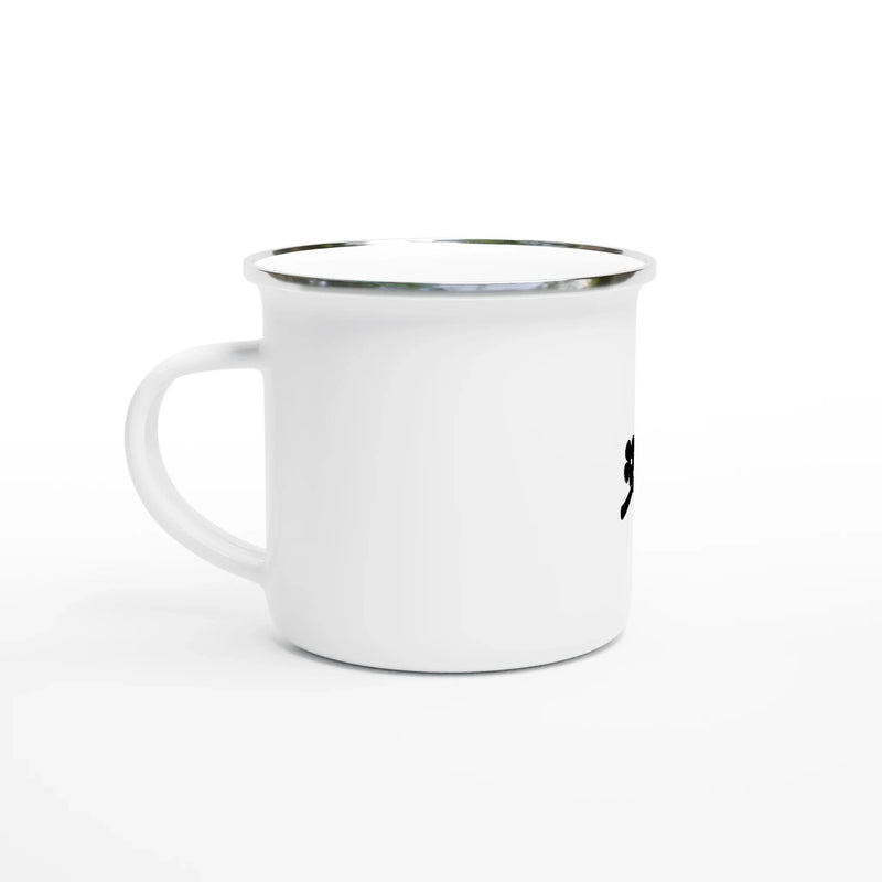 Weiße Emaille-Tasse